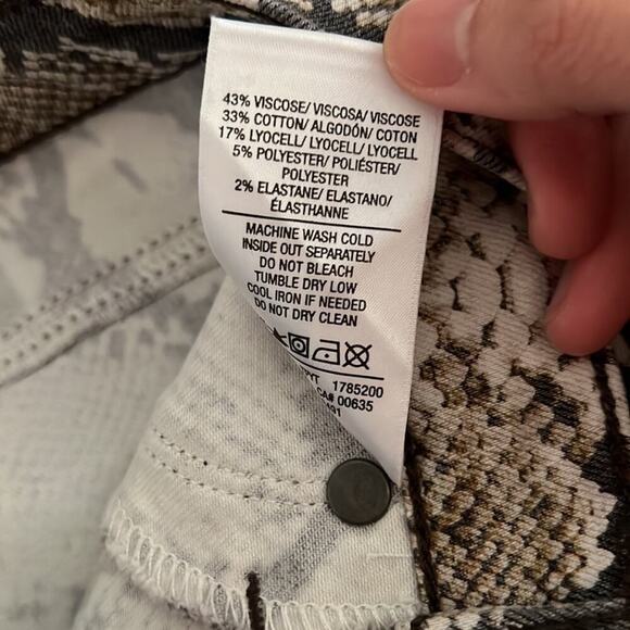 Hudson Barbara Mid Rise Super Skinny Jeans in snake print size 25 NWT - Picture 2 of 6